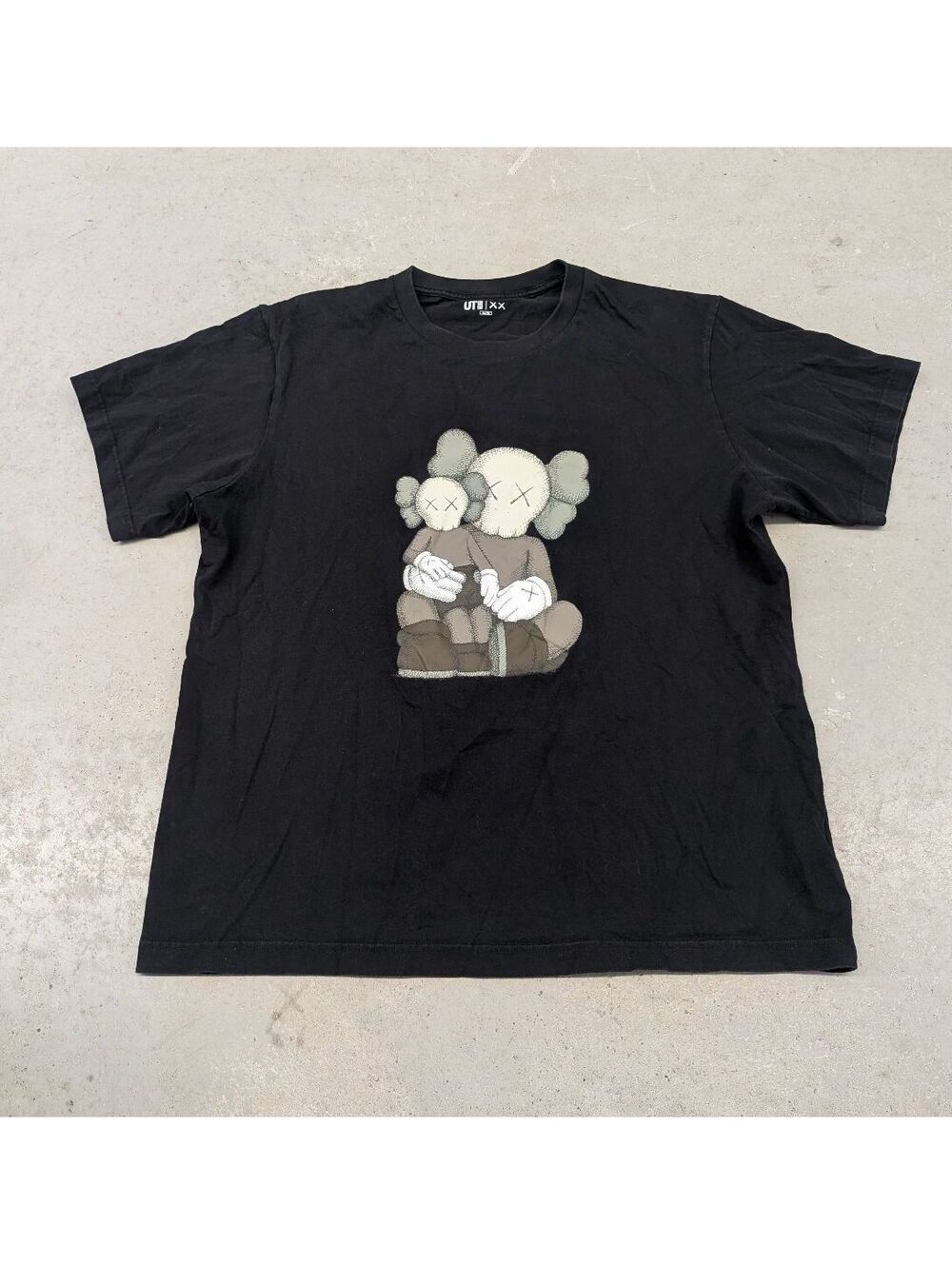 KAWS x Uniqlo Buddy Black Essential T-shirt XX